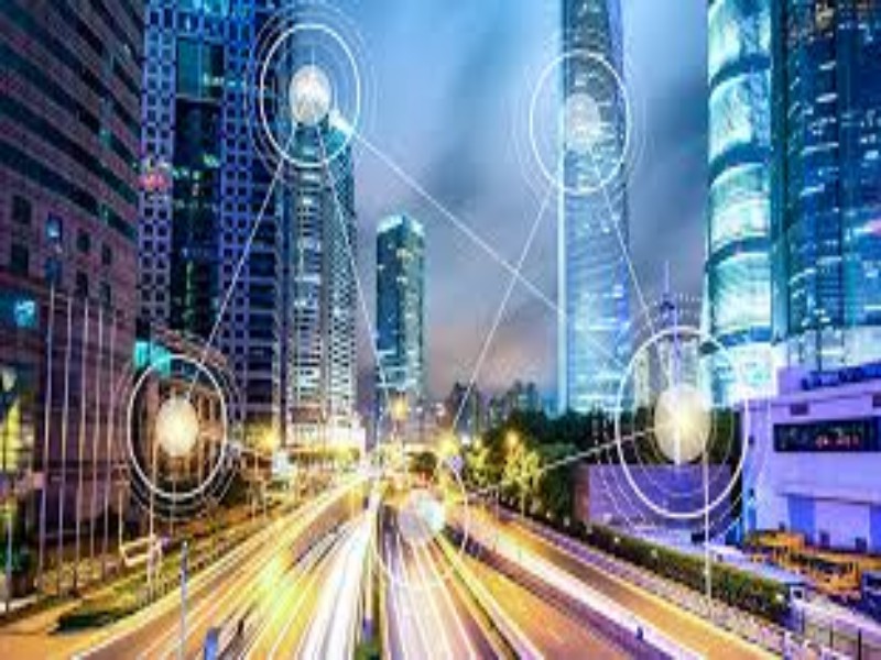 Cidades inteligentes com interfaces visuais projetadas no cotidiano